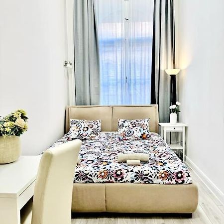 L3 City Centre Stylish Flat Ac Budapest Eksteriør billede